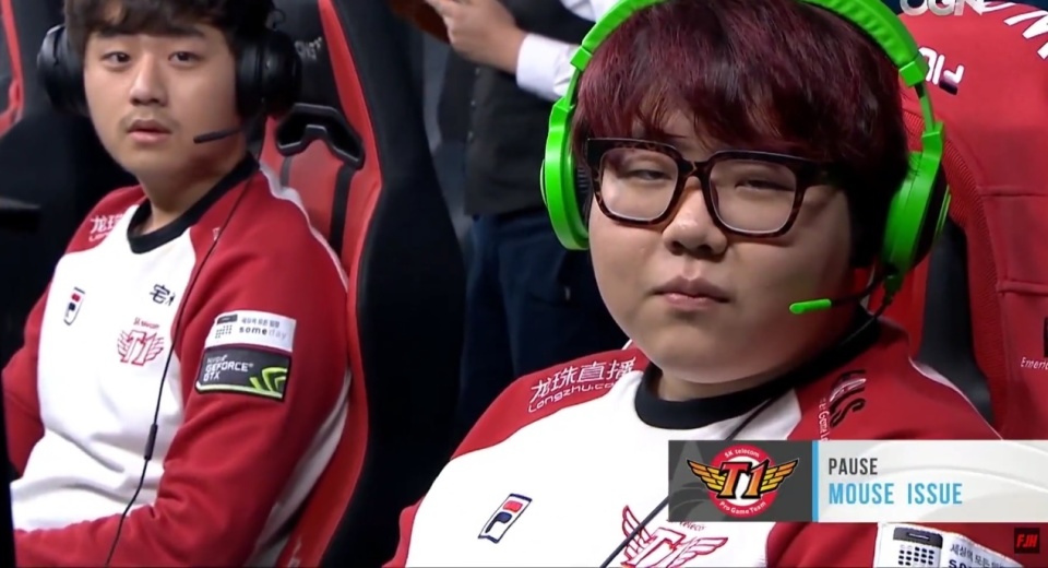 在一次校园 在一次校园