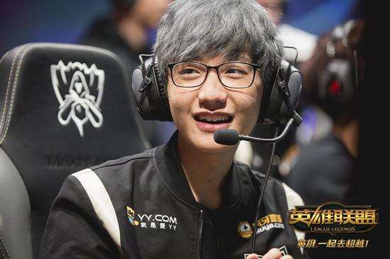 的走势完全 的走势完全